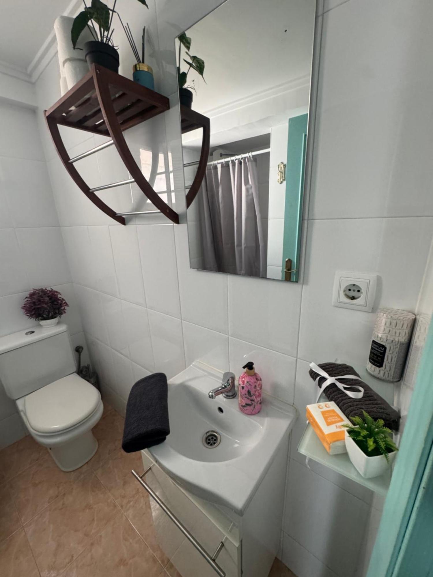 Lindo Y Acogedor Apartamento Grao Playa Gandia Piso 5To Sin Ascensor Bagian luar foto